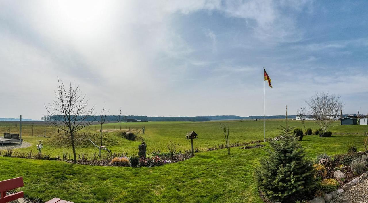 Ruhige Ferienwohnung Mit Panoramablick Ingoldingen Esterno foto